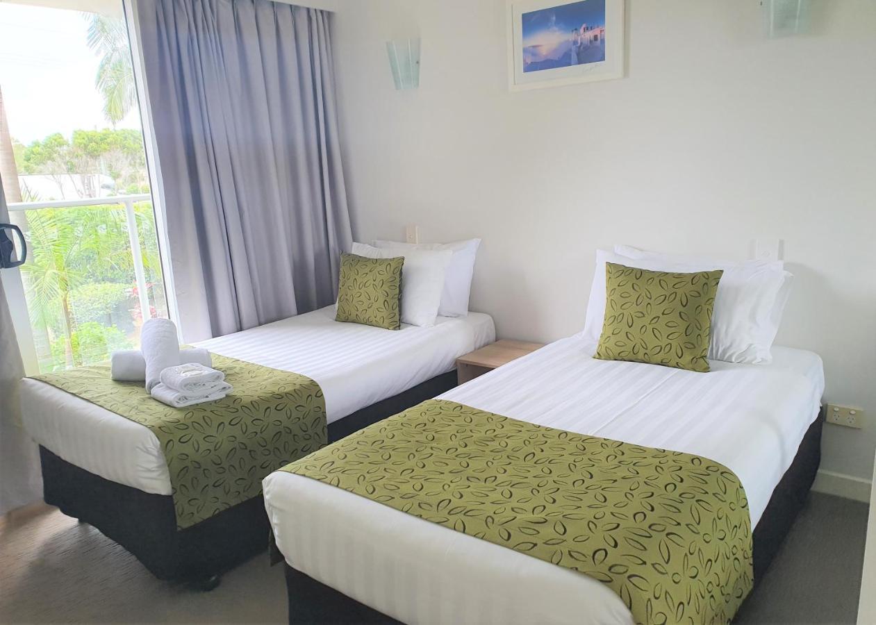 Pacific Surf Absolute Beachfront Apartments Гоулд Коуст Екстериор снимка