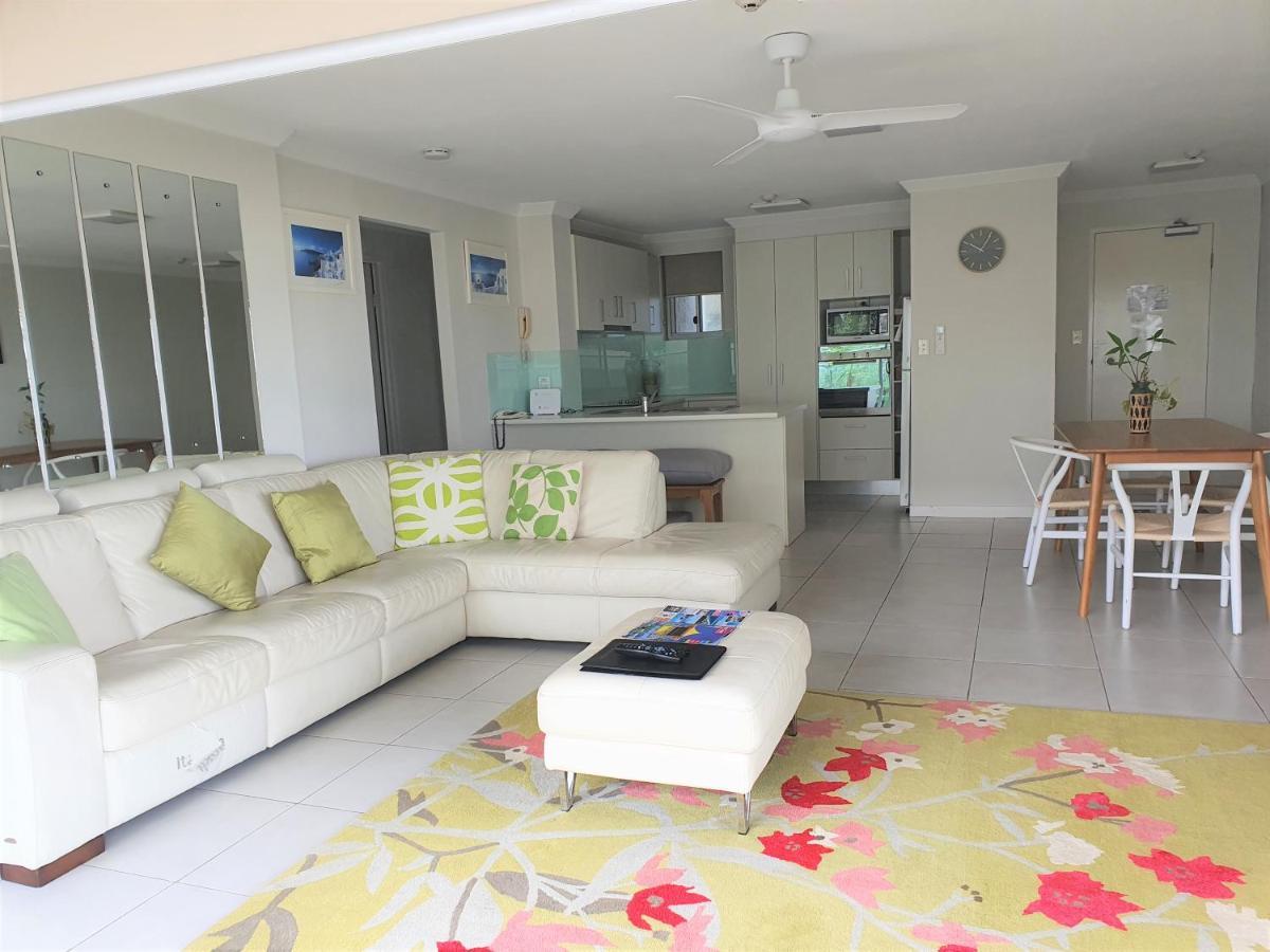 Pacific Surf Absolute Beachfront Apartments Гоулд Коуст Екстериор снимка