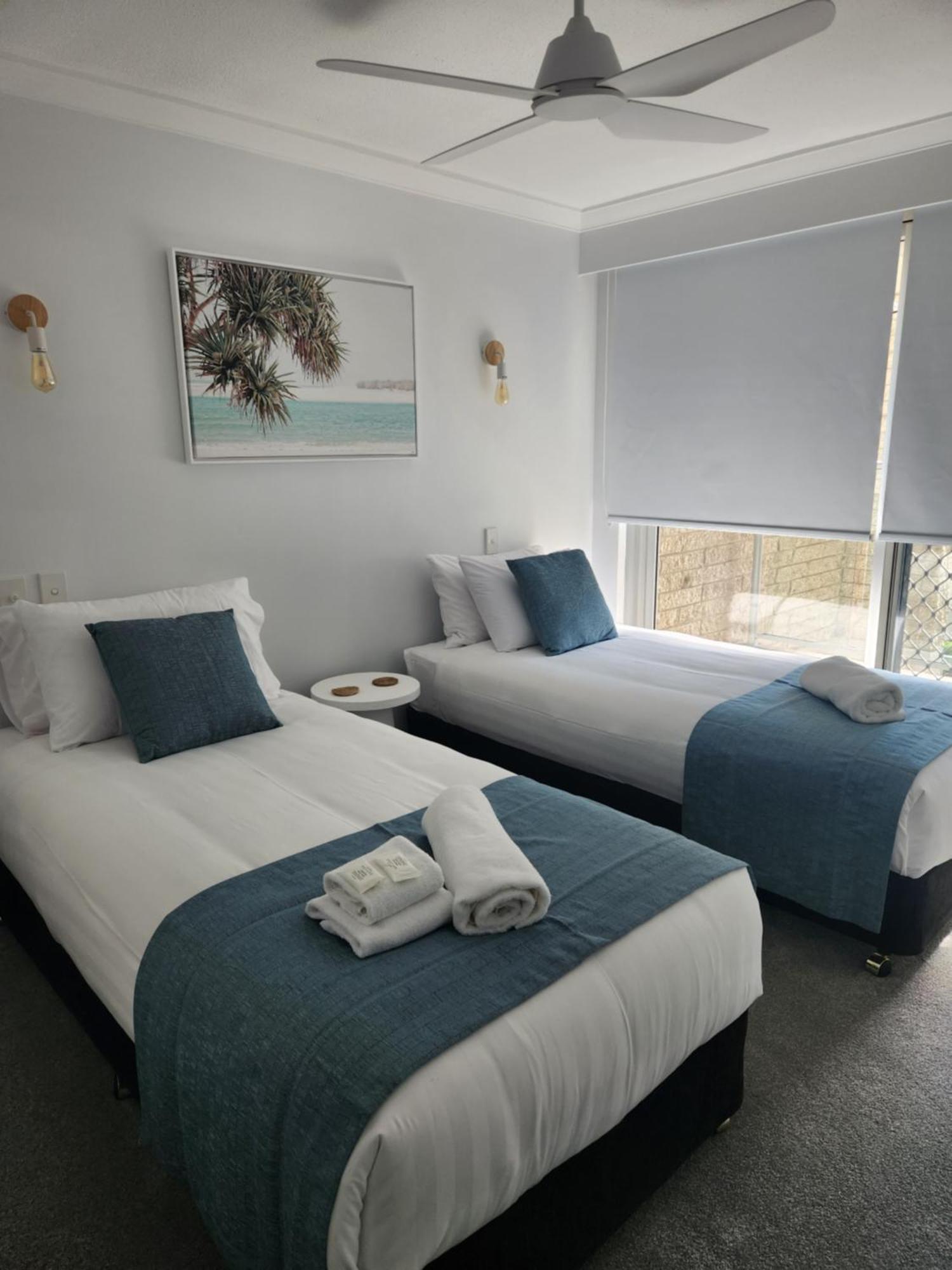 Pacific Surf Absolute Beachfront Apartments Гоулд Коуст Екстериор снимка