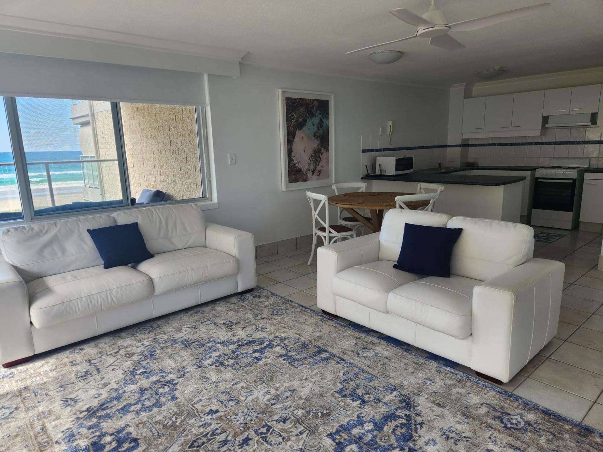 Pacific Surf Absolute Beachfront Apartments Гоулд Коуст Екстериор снимка