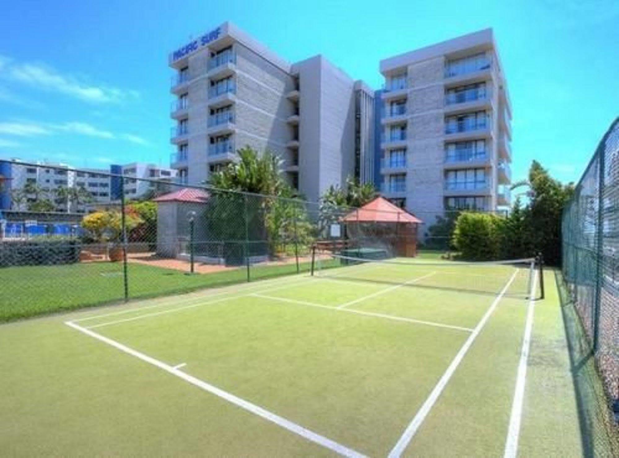 Pacific Surf Absolute Beachfront Apartments Гоулд Коуст Екстериор снимка